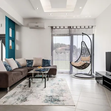 Papillon Villa *